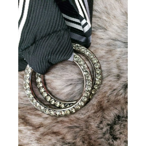 EXPRESS SIZE Small Silk 1.5 INCH WIDE BELT BLACK & WHITE STRIPE WOMEN'S‎ - Picture 4 of 5